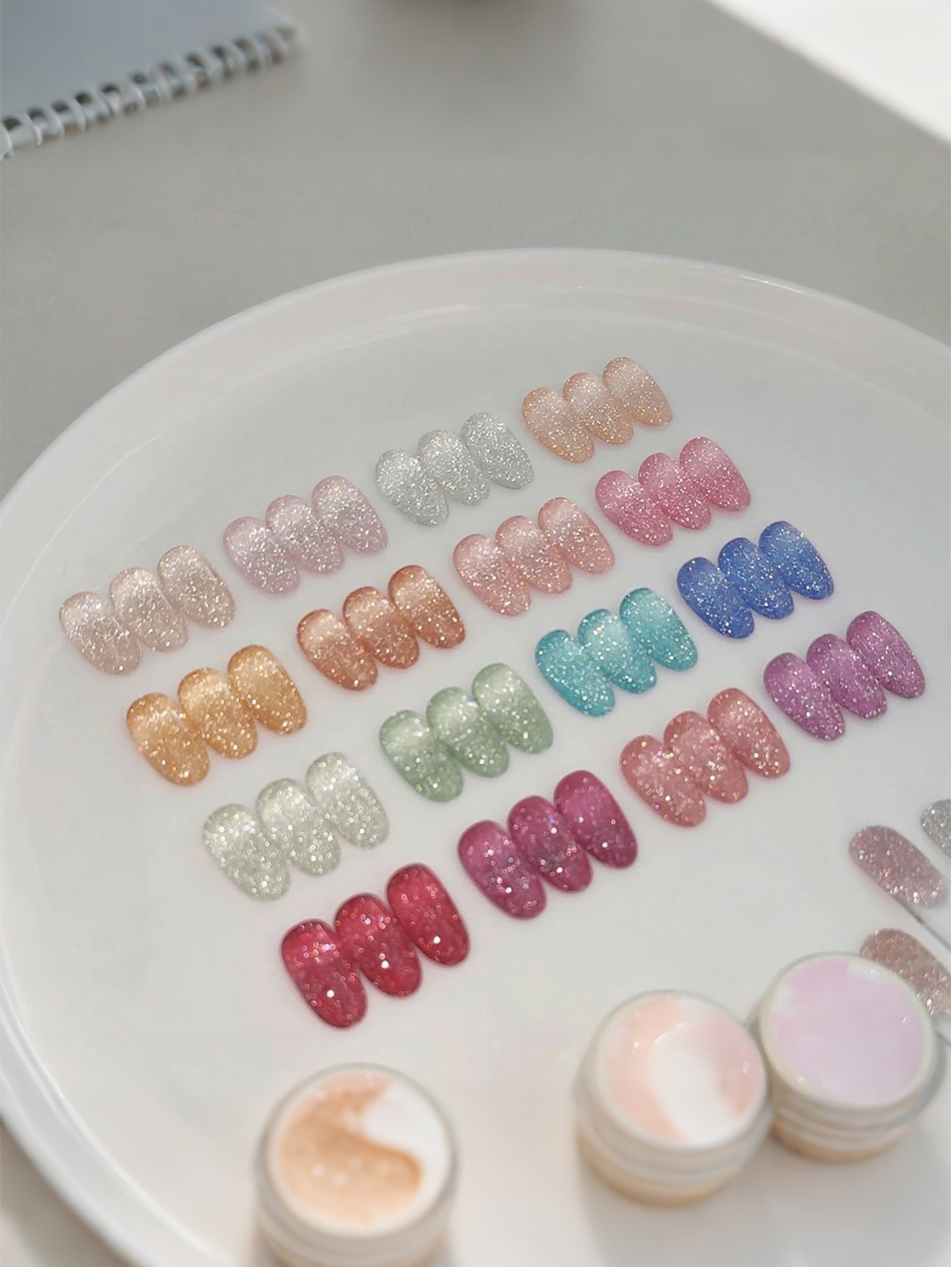 12ML 2026 New Urban Diamond Gl - đánh giá và giá Nail Art Trend 2026