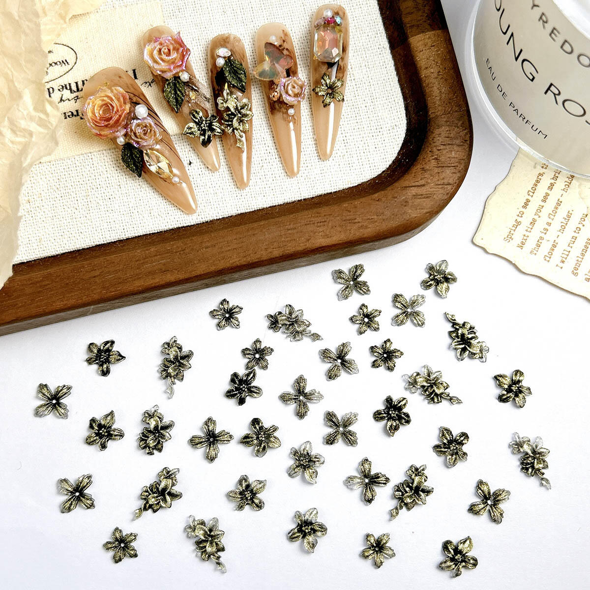 50Pcs Fine Black Gold Color Re - đánh giá và giá Nail Art Old Money